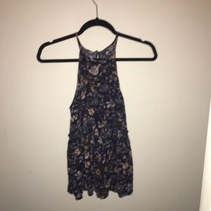 American Eagle blue floral tank top